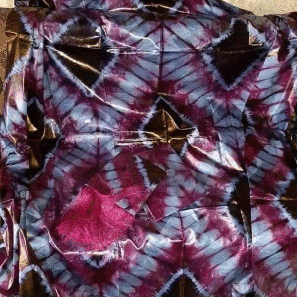 Bazin teinté violet