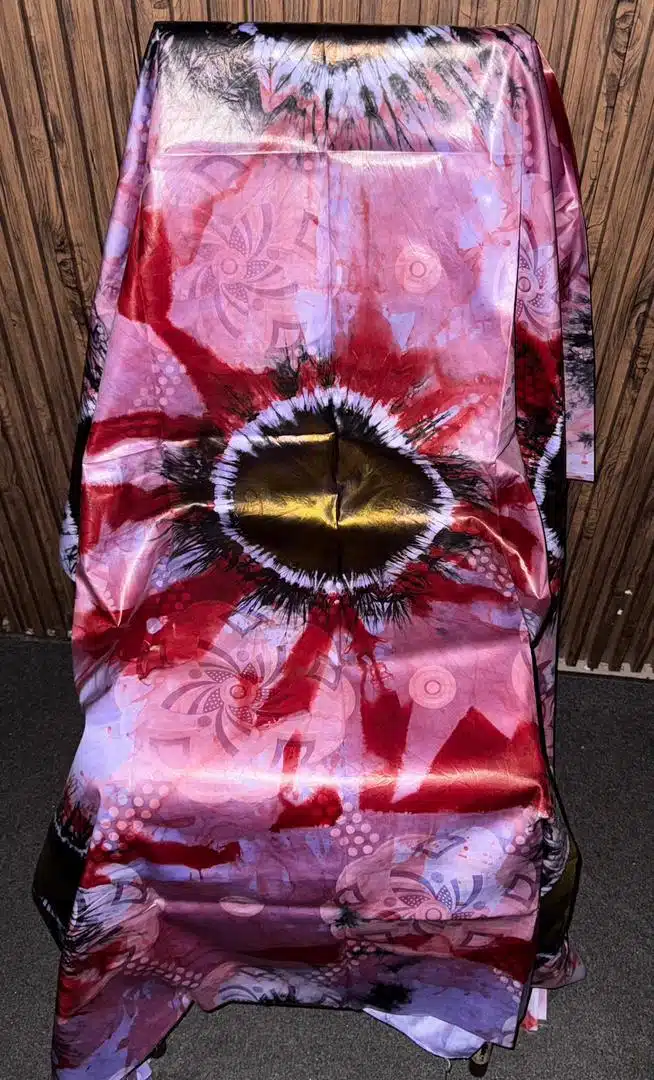 Bazin Teinté Rouge & Noir “Soleil d’Harmonie” – Image 2
