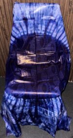 Bazin teinté bleu foncé