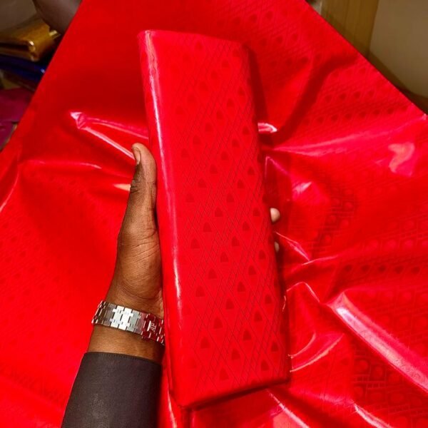 Bazin riche Rouge Parme “Yanfolila”