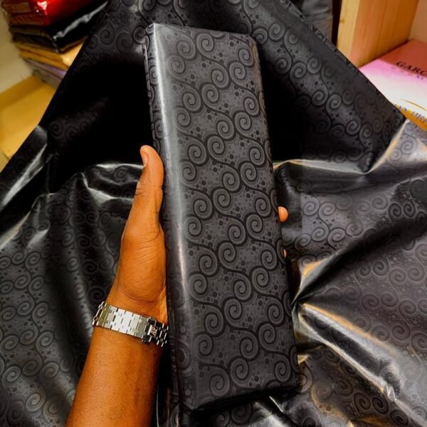 Bazin riche Noir Classe “Kénieba”