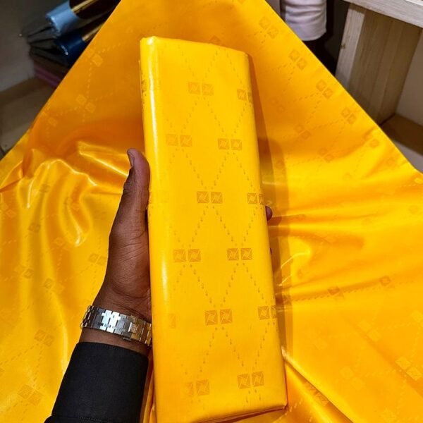 Bazin riche Jaune Radieux “Yanfolila